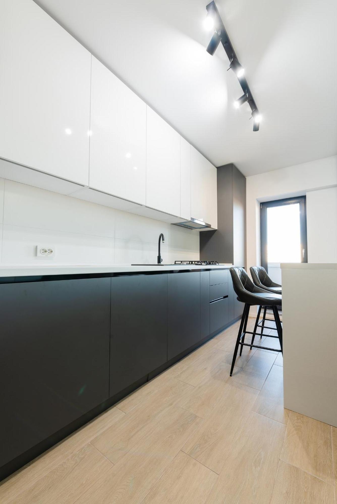Vanda - Park-View Apartment With Private Balcony Bucarest Exterior foto